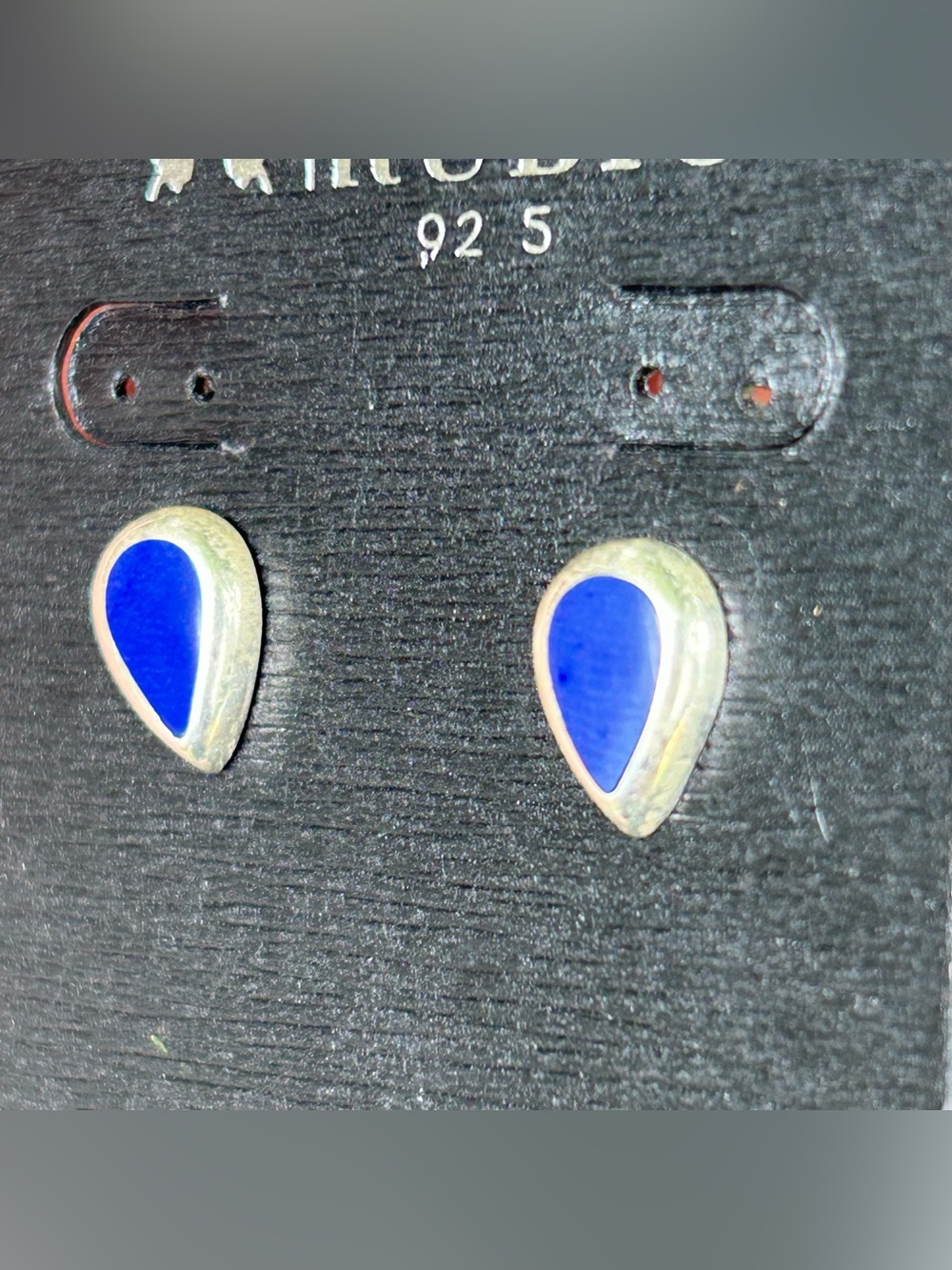 NWT  sterling silver stud earrings lapis lazuli teardrop shape.